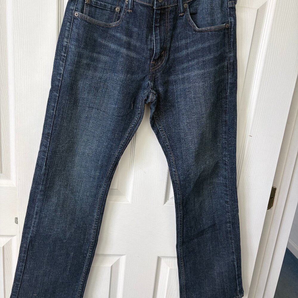 MENS LEVI STRAUSS JEANS - W30 L30 - ORIGINAL RIVETED-RELAX STRAIGHT-